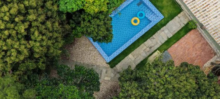 曲湾艺境民宿(北海银滩大道店)图片