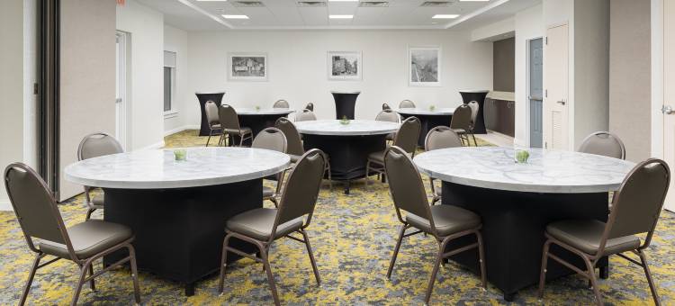 查塔努加会议中心希尔顿花园酒店(Hilton Garden Inn Chattanooga Downtown)图片