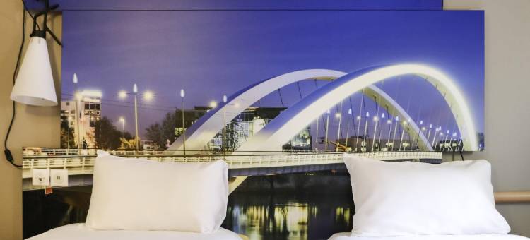 宜必思里昂 Gerland Rue Mérieux 酒店(Ibis Lyon Gerland Rue Mérieux)图片