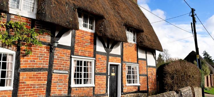 Cottage in Chilton Foliat near Savernake Forest图片