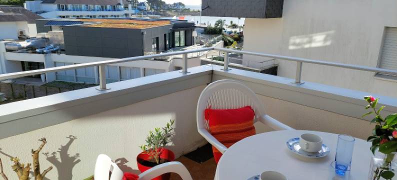 Apartment in Cornouaille near Sandy Beach图片