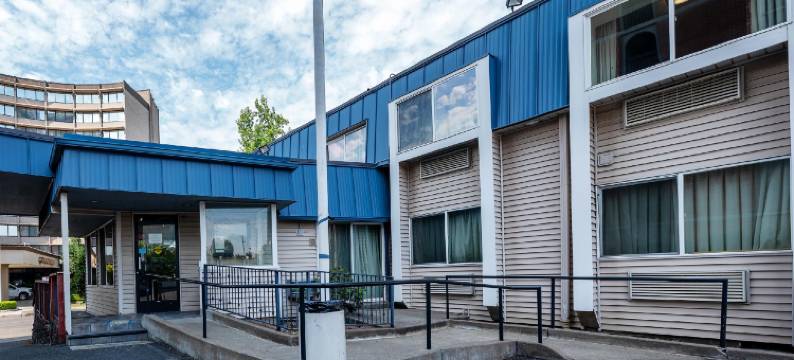 区酒店 - 由OYO波特兰会议中心管理(District Hotel by OYO Portland Convention Center)图片