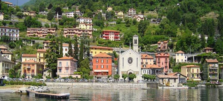 Chalet by Lake Maggiore with Garden Views图片