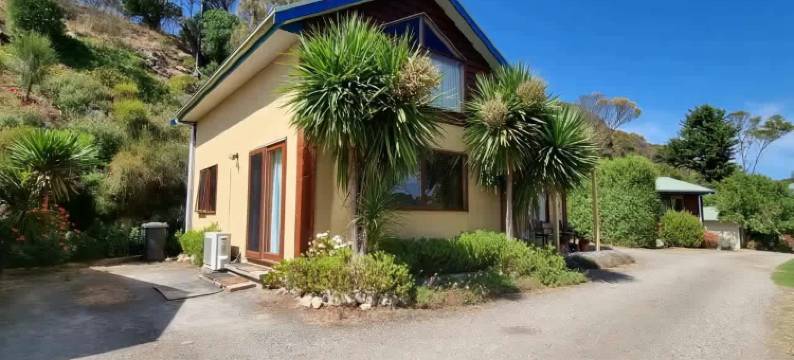 东礁别墅酒店(Eastern Reef Cottages)图片