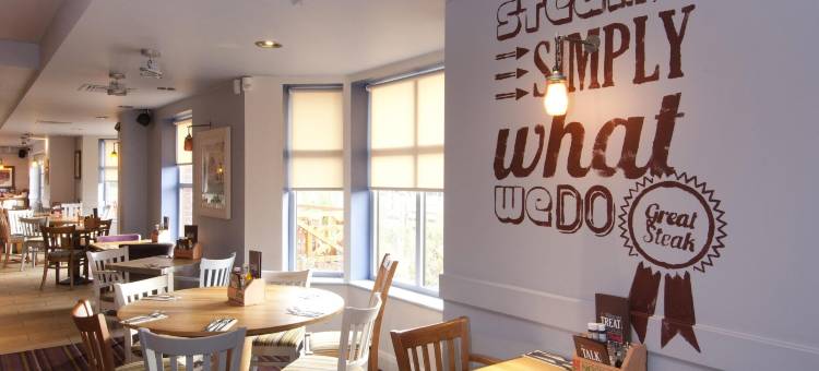 伯顿特伦特中心普瑞米尔酒店(Premier Inn Burton On Trent Central)图片