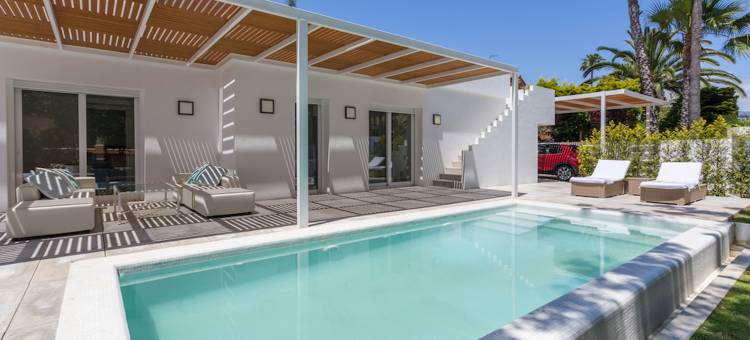 Spectacular Villa with private pool and garden. El Noruego图片