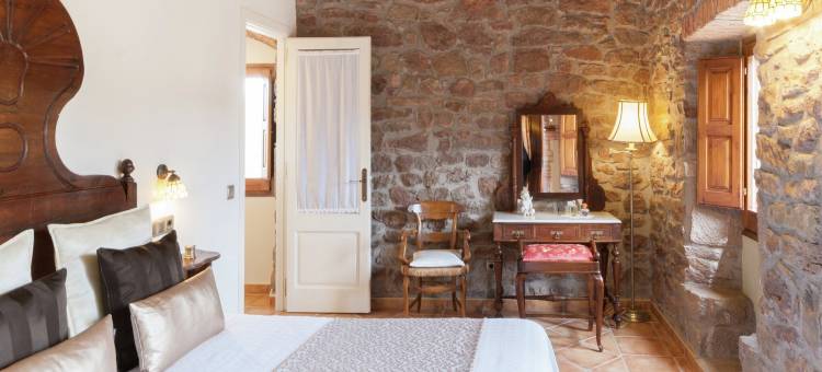 Apartment in Spain near Scenic Mountains图片