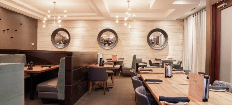 桑德曼埃德蒙顿西酒店(Sandman Hotel Edmonton West)图片