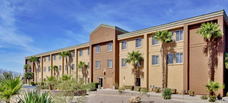 Holiday Inn Express 拉斯维加斯内利斯(Holiday Inn Express LAS VEGAS-NELLIS by IHG)图片