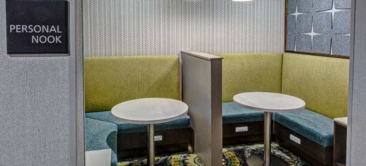 拉筹伯欢朋酒店(Hampton Inn Latrobe)图片