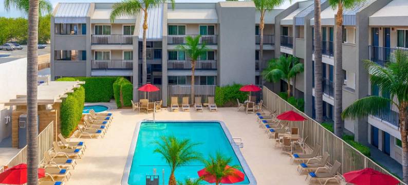 阿纳海姆大门6号汽车旅馆(Motel 6 Anaheim, CA - Maingate)图片