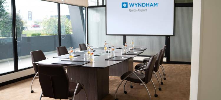 温德姆基多机场酒店(Wyndham Quito Airport)图片