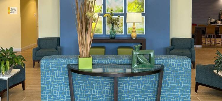 北阿尔图纳的舒眠套房酒店(Sleep Inn & Suites Altoona North)图片