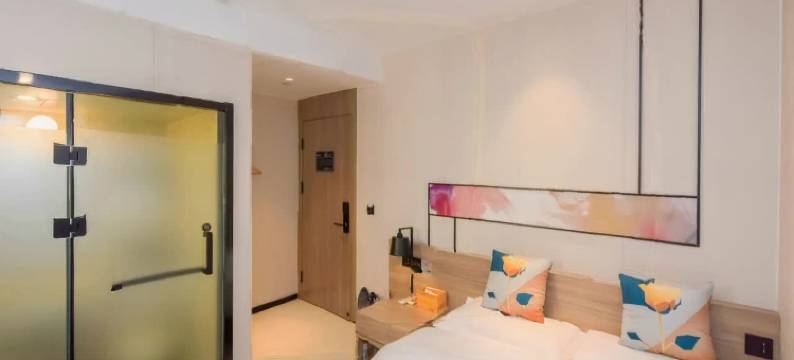 锐思特酒店(省儿童医院长安万达店)图片