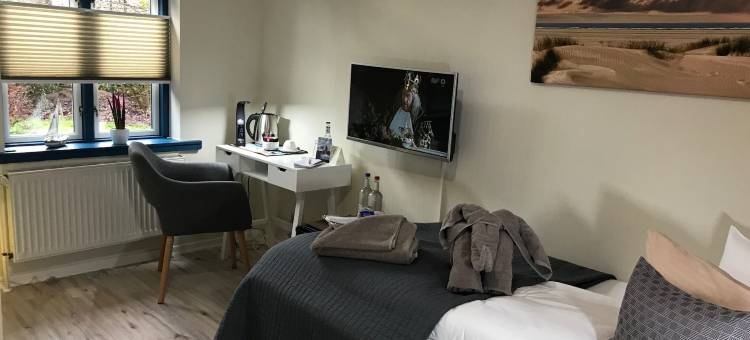 福赫尔尼布卢姆弗雷森霍夫酒店(Friesenhof Nieblum - Hotel Garni)图片