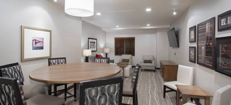 Staybridge套房酒店-拉皮德城拉什莫尔(Staybridge Suites RAPID CITY - RUSHMORE by IHG)图片