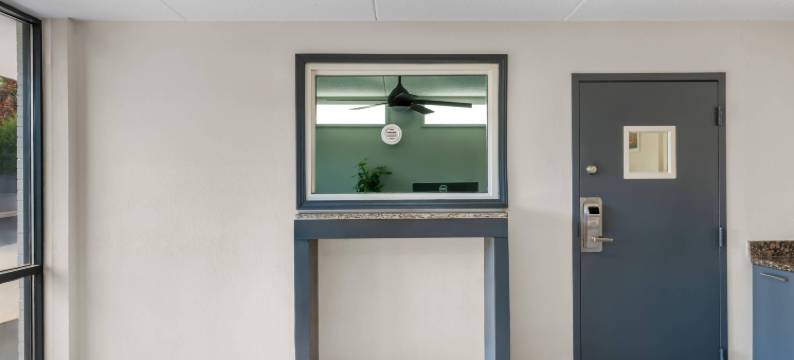 罗德威旅馆(Rodeway Inn)图片