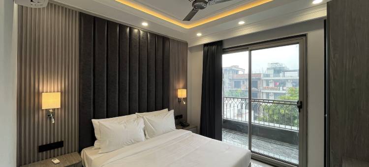 Saltstayz Premier 靠近第44区企业中心(Saltstayz Premier Near Sector 44 Corporate Hub)图片
