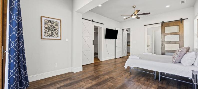 Modern 4BR Home I Ping Pong I Near Downtown Dallas I Mins to Bars/Restaurants图片