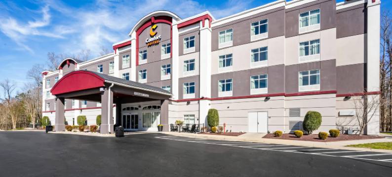 威廉斯堡历史区舒适套房酒店(Comfort Suites Williamsburg Historic Area)图片