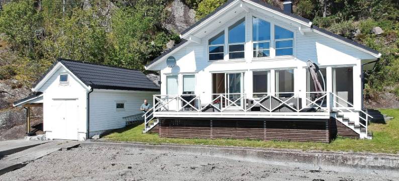 Etne的6人度假屋(6 Person Holiday Home in Etne)图片