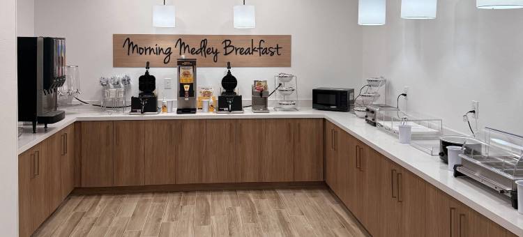 俄克拉何马城机场梅因斯泰套房酒店(Mainstay Suites - Oklahoma City Airport)图片