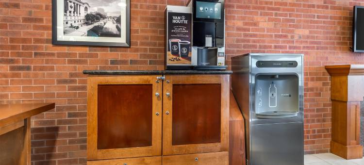渥太华城市中心贝斯特韦斯特优质酒店(Best Western Plus Ottawa City Centre)图片