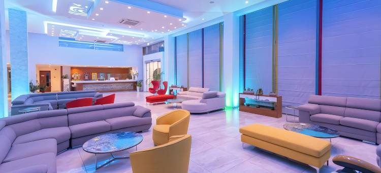尼古拉斯彩色酒店(Nicholas Color Hotel)图片
