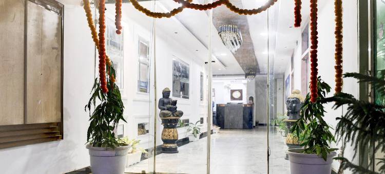 OYO Super Townhouse莫哈里汽车站酒店(原名HM Crystal酒店)(Super Townhouse by OYO Mohali Bus Terminal Formerly Hotel HM Crystal)图片