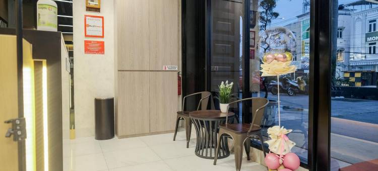 红多兹普拉斯酒店-棉兰朱安达街(RedDoorz Plus @ Jalan Juanda Medan)图片
