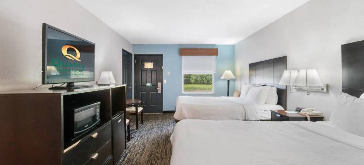 阿代尔斯维尔卡尔霍恩南品质酒店(Quality Inn Adairsville-Calhoun South)图片