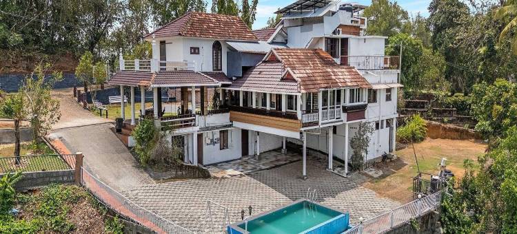 戈德亚姆，DanCenter拉克希米普拉姆宫殿酒店(DanCenter Lakshmi Puram Palace, Kottayam)图片