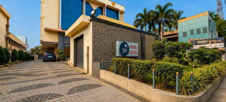 苏拉比国际兹波史普立酒店(Zip by Spree Hotels Surabi International Vellore)图片