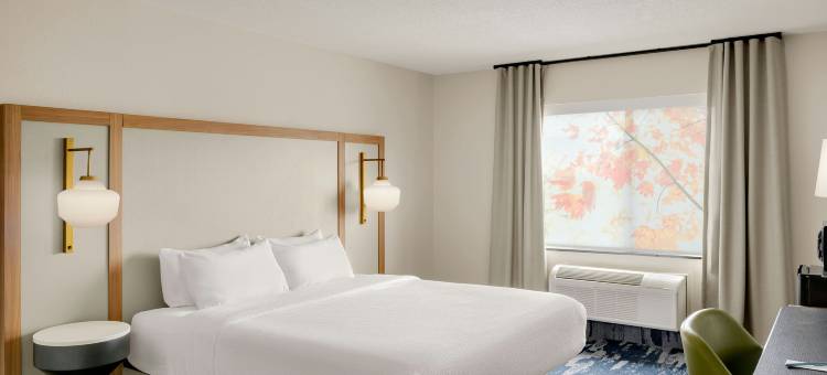 布卢明顿万豪万枫酒店(Fairfield Inn & Suites Bloomington)图片