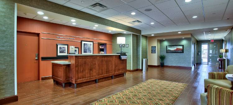 欢朋旅馆套房斯科特斯德说话棒(Hampton Inn & Suites Scottsdale at Talking Stick)图片