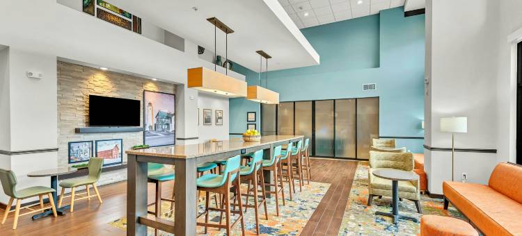 基诺沙欢朋套房酒店(Hampton Inn & Suites by Hilton Kenosha Pleasant Prairie)图片