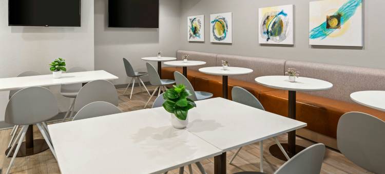芝加哥朗伯德万豪TownePlace酒店(TownePlace Suites Chicago Lombard)图片