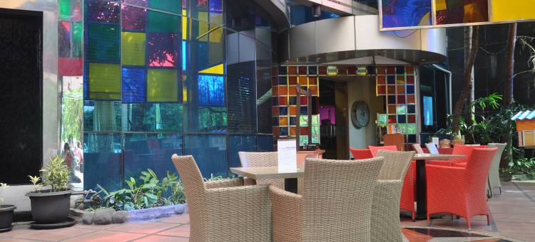 泗水屯郡甘麦克斯菲芙酒店(favehotel MEX Tunjungan Surabaya)图片