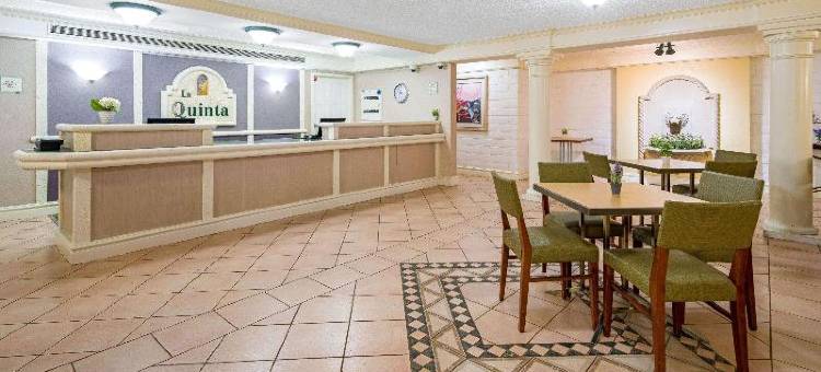 圣地亚哥维斯塔戴斯酒店(Days Inn by Wyndham San Diego Vista)图片