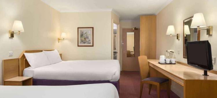 坎诺克诺顿凯恩斯M6收费口温德姆戴斯酒店(Days Inn by Wyndham Cannock Norton Canes M6 Toll)图片