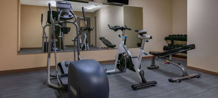 佛罗伦萨杰克逊地区温德姆戴斯套房酒店(Days Inn & Suites by Wyndham Florence/Jackson Area)图片