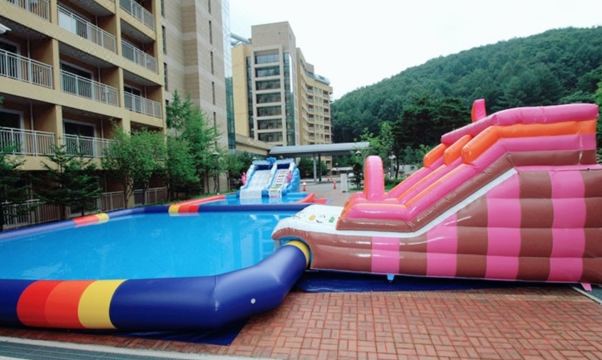 High Castle Resort Hotel Overview