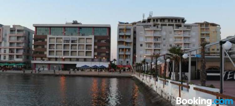 Klebrido Hotel and Restaurant图片