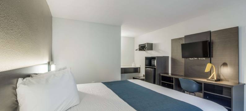 得克萨斯州格罗夫斯的6号汽车旅馆(Motel 6 Groves, TX)图片