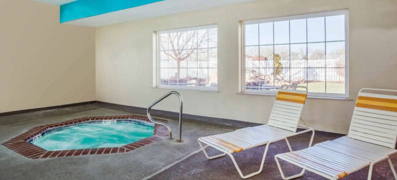 北普拉特拉昆塔温德姆套房酒店(La Quinta Inn & Suites by Wyndham North Platte)图片