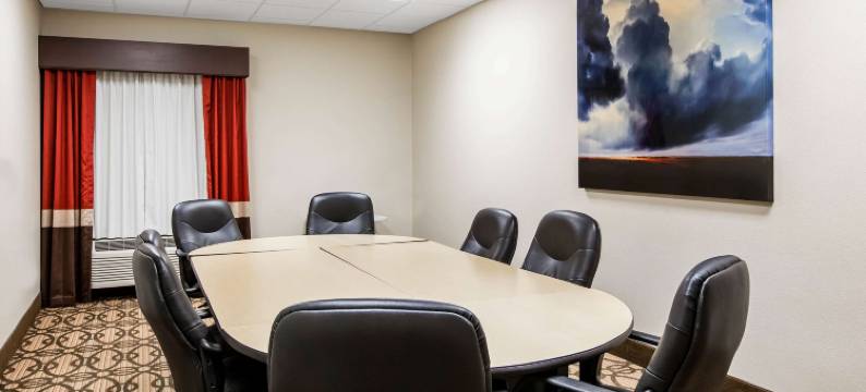 北普拉特拉昆塔温德姆套房酒店(La Quinta Inn & Suites by Wyndham North Platte)图片