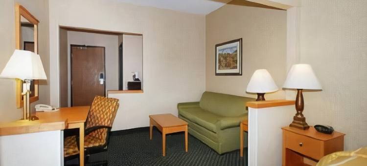 苏福尔斯购物中心区舒适套房酒店(Comfort Suites Sioux Falls Mall District)图片