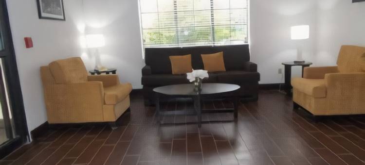 I-90 及阿什塔比拉区舒眠套房酒店(Sleep Inn & Suites Near I-90 and Ashtabula)图片