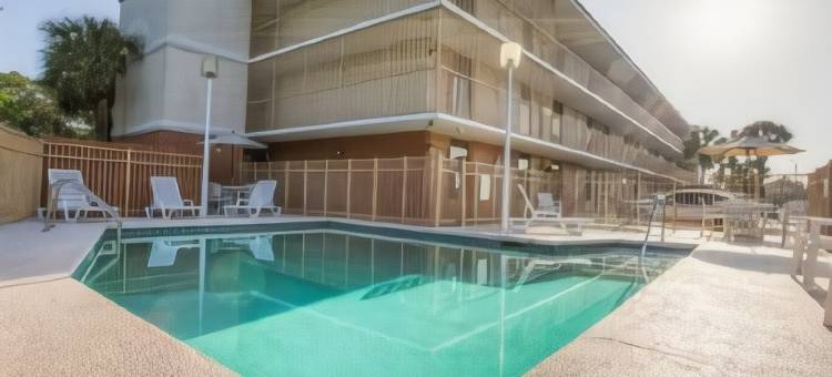 圣奥古斯丁海滩区品质酒店及套房(Quality Inn & Suites St Augustine Beach Area)图片