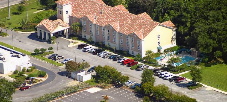 Holiday Inn Express 费尔霍普，指向明确(Holiday Inn Express FAIRHOPE-POINT CLEAR by IHG)图片